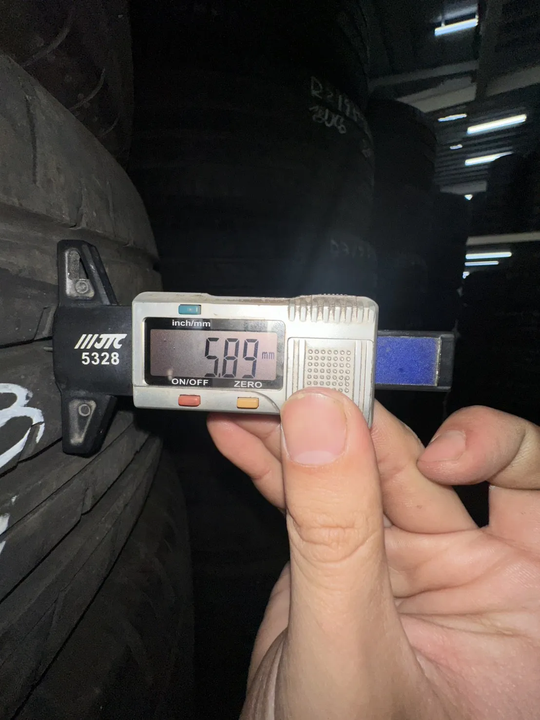 橫濱AE61 四條 215-60-17