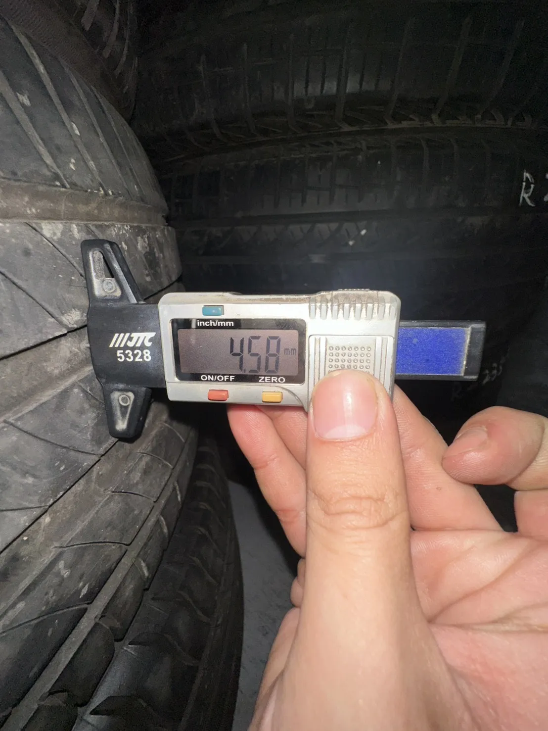 米其林PM4+ 二條 225-40-18