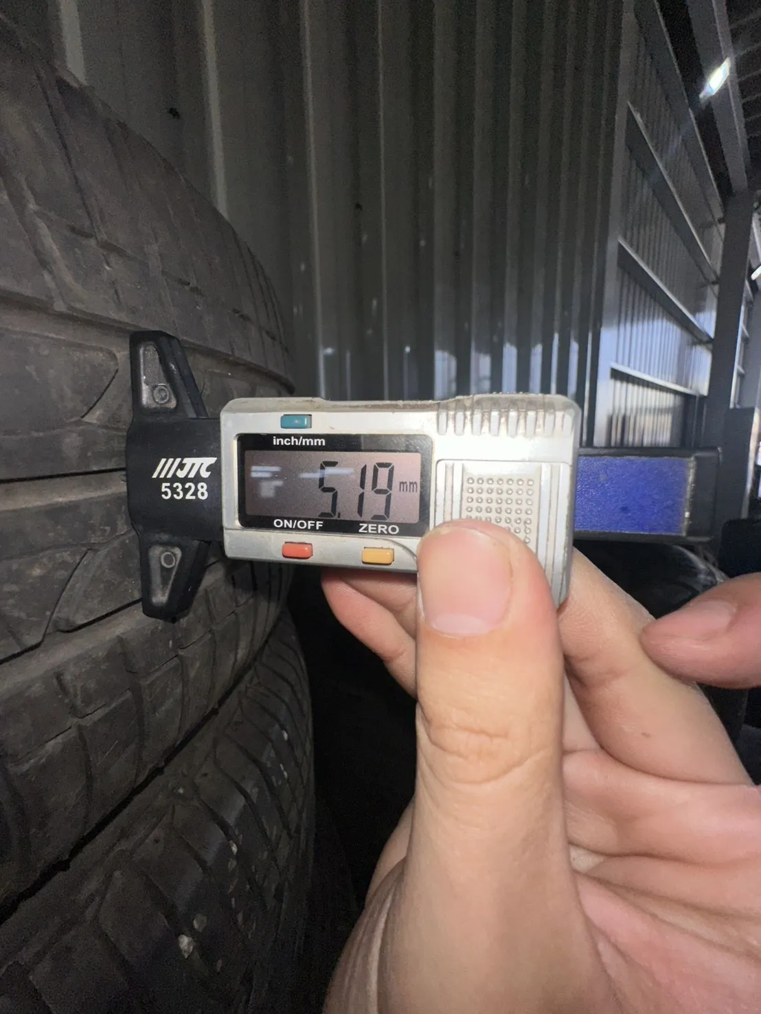 普利司通B250 二條 195-60-16