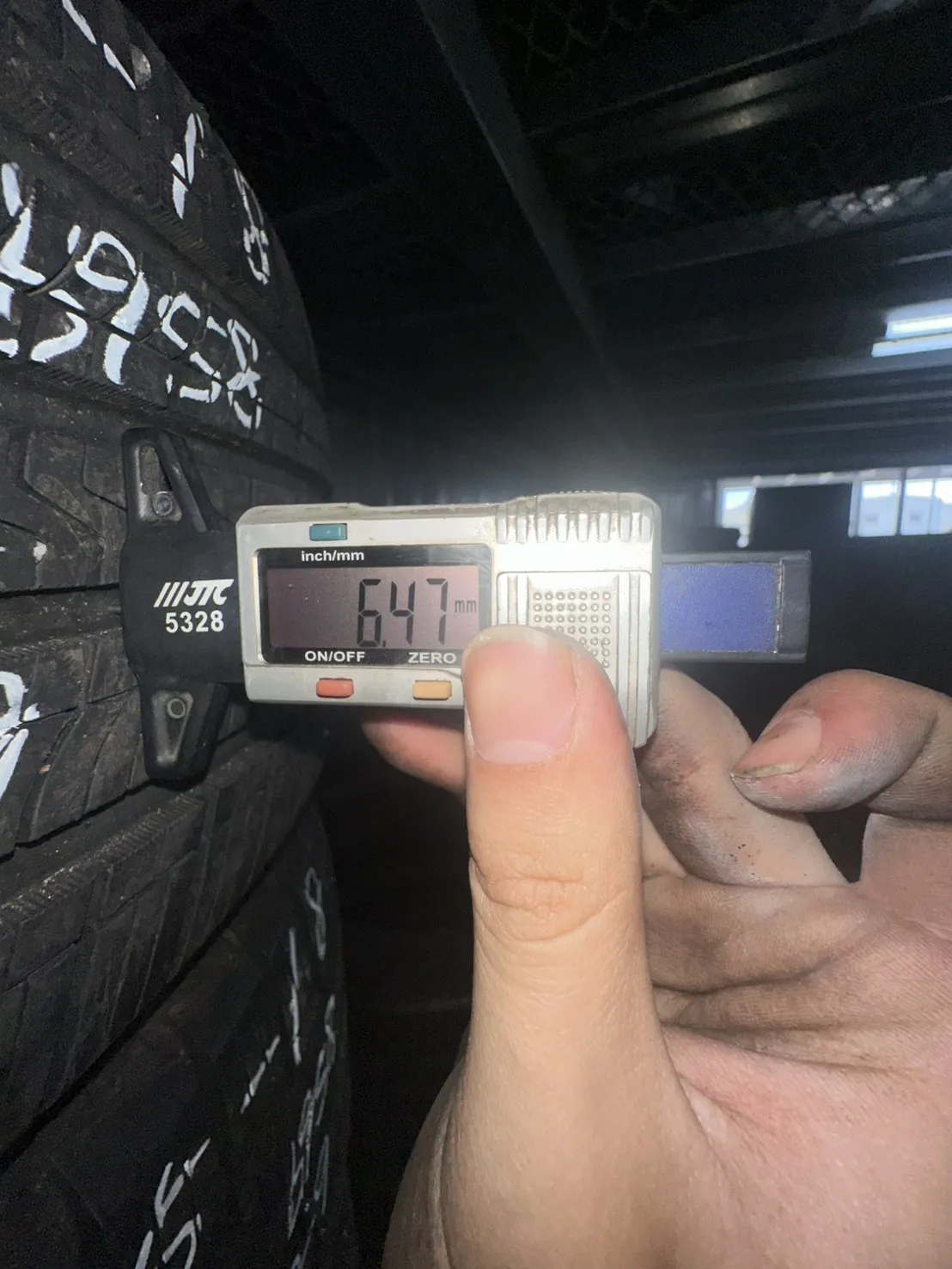 南港SP-9 四條 235-55-18