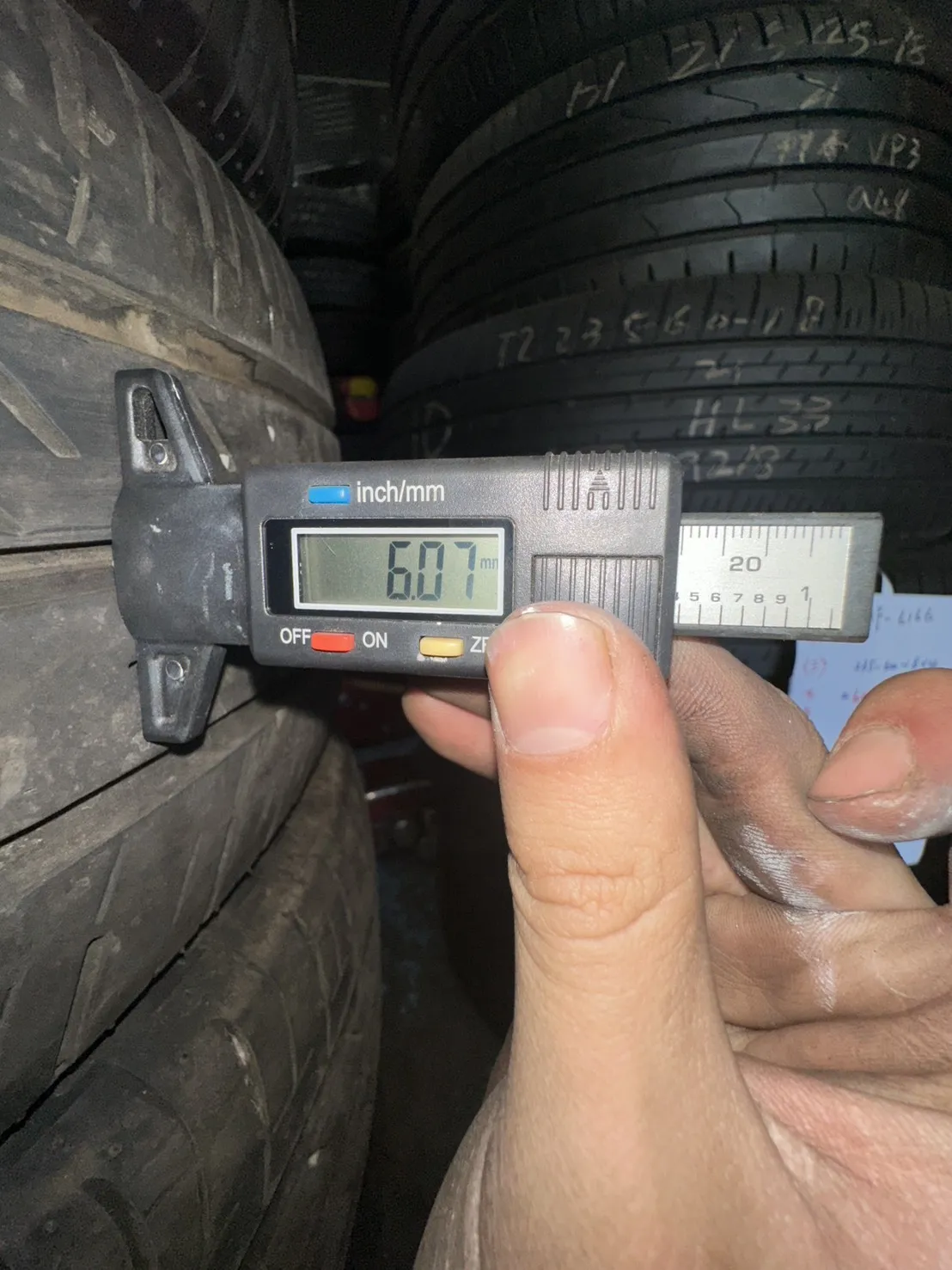 普利司通EP150 四條 215-60-16