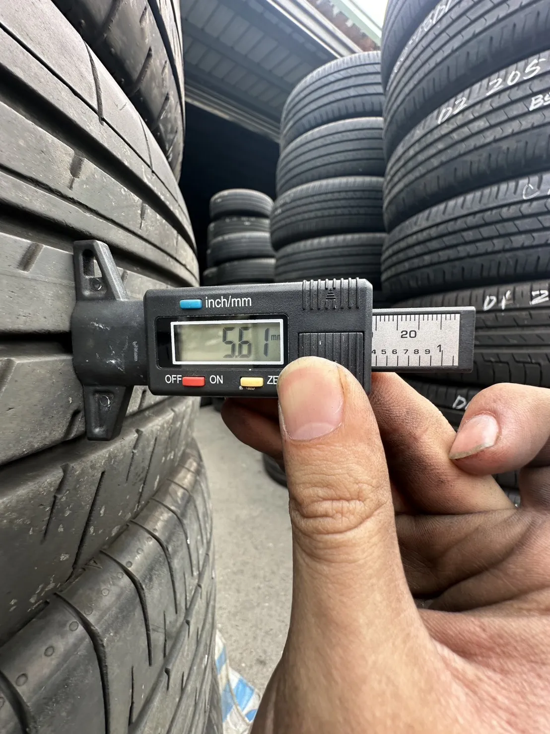 橫濱AE61 四條 225-60-18