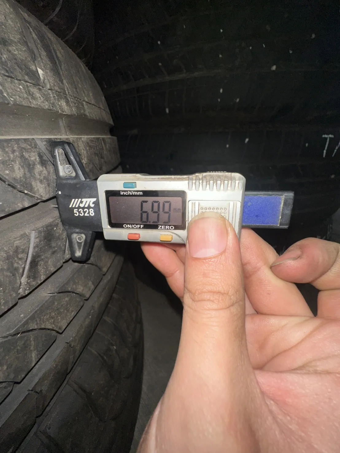 萬力PLUS 二條 235-55-18