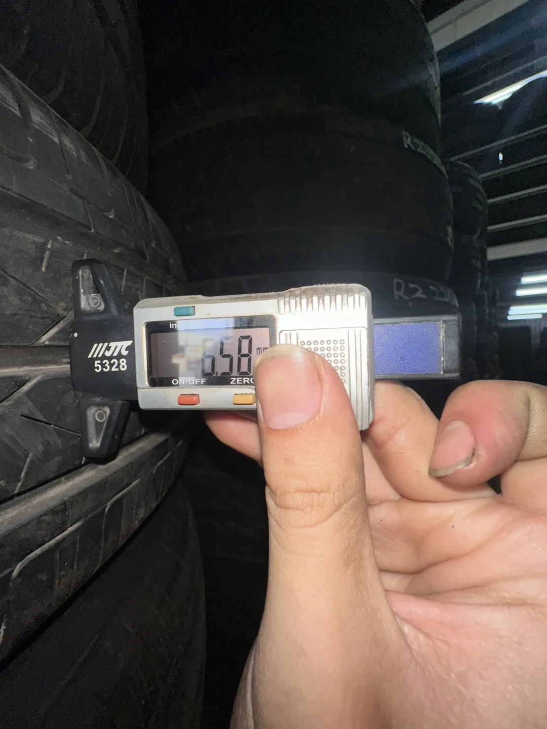 普利司通R660A 四條 215-70-16c