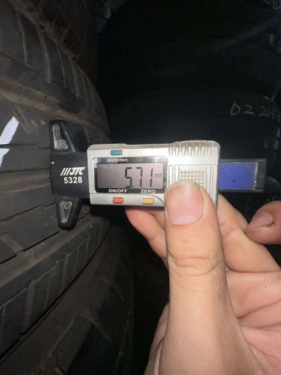 橫濱ES32 二條 195-55-16