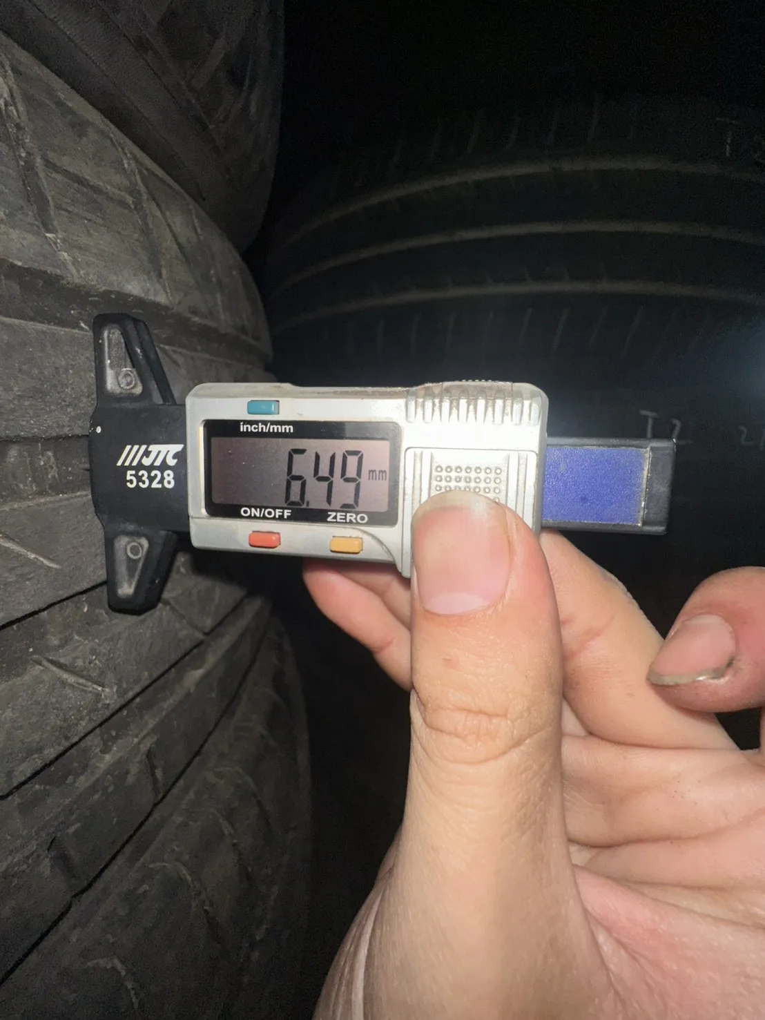 新迪斯M2 二條 215-45-17