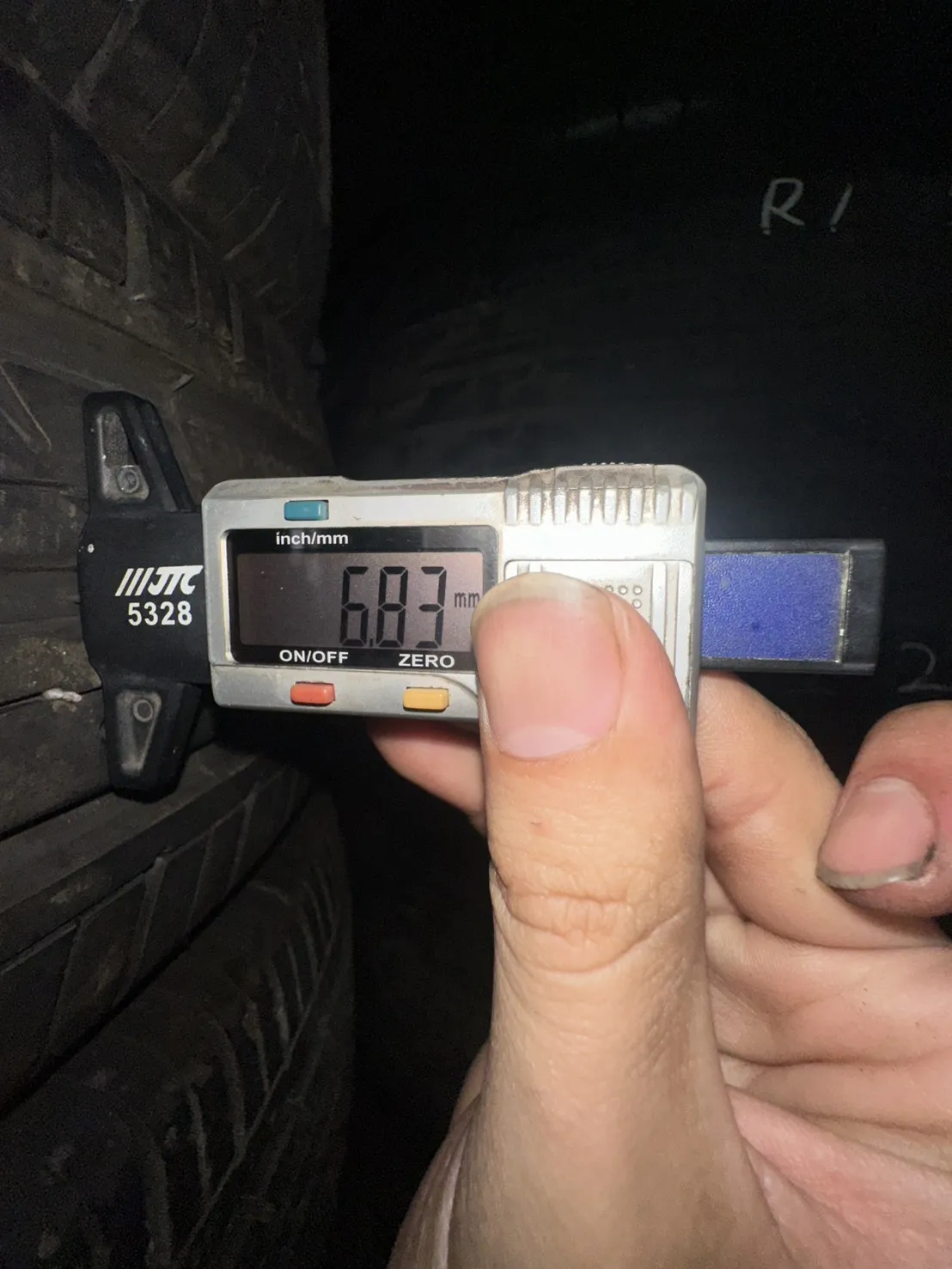 橫濱ES32 二條 195-65-15