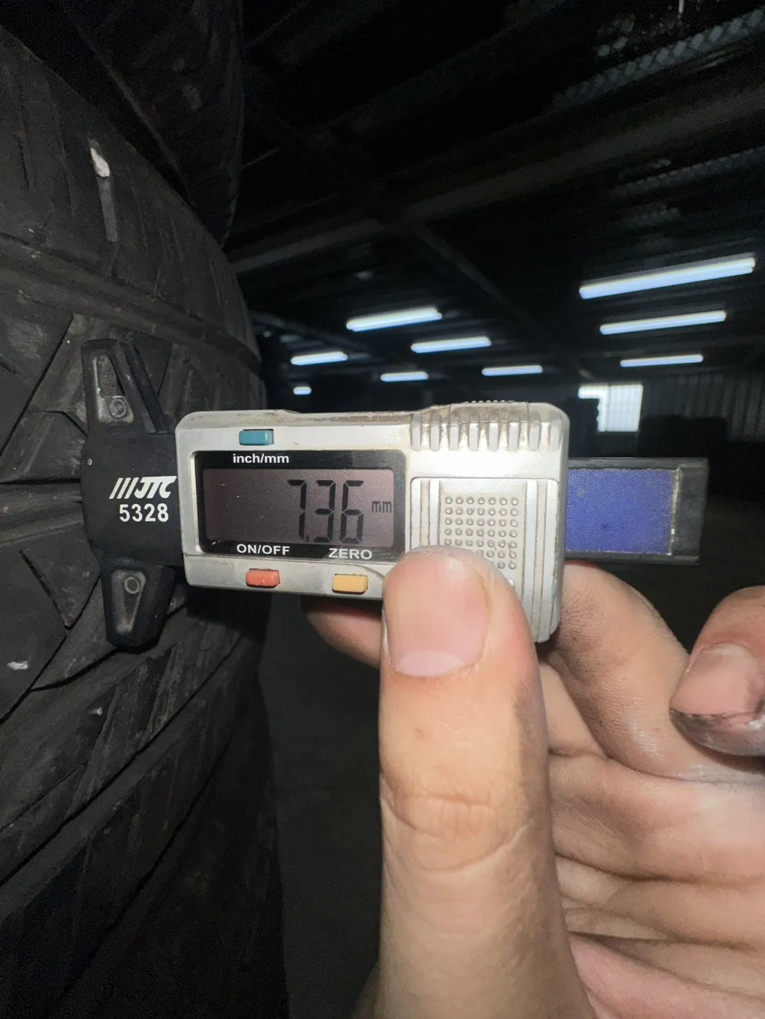 普利司通DRIVE（防爆）二條 225-55-17