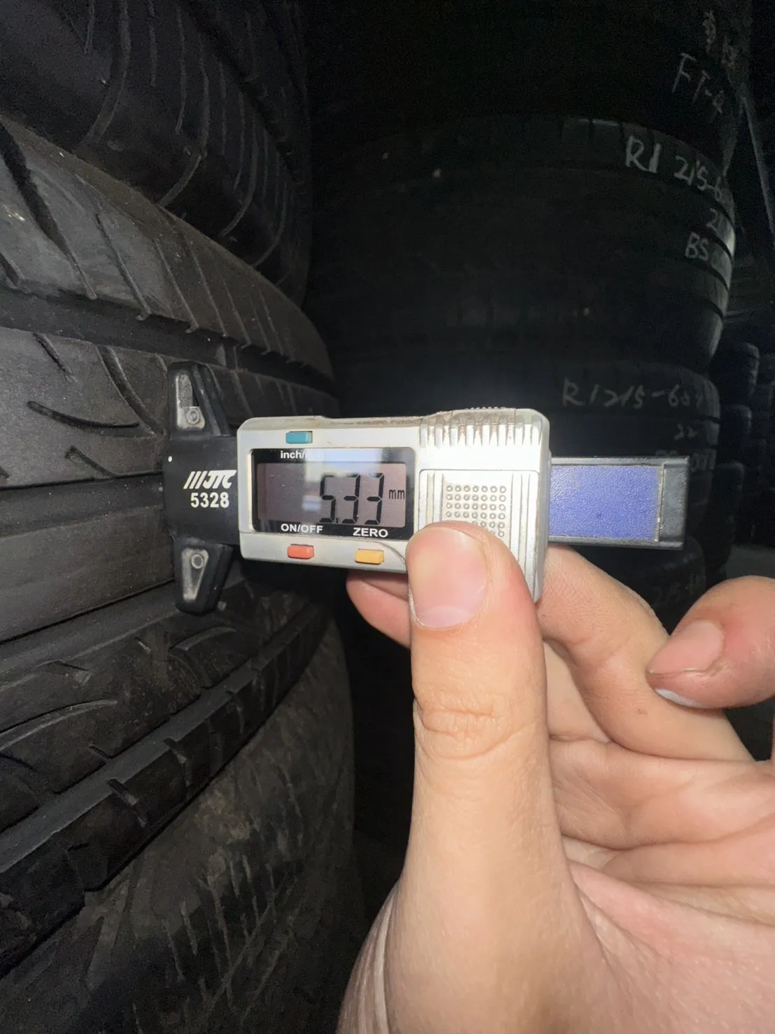 建大KR50 二條 215-70-16