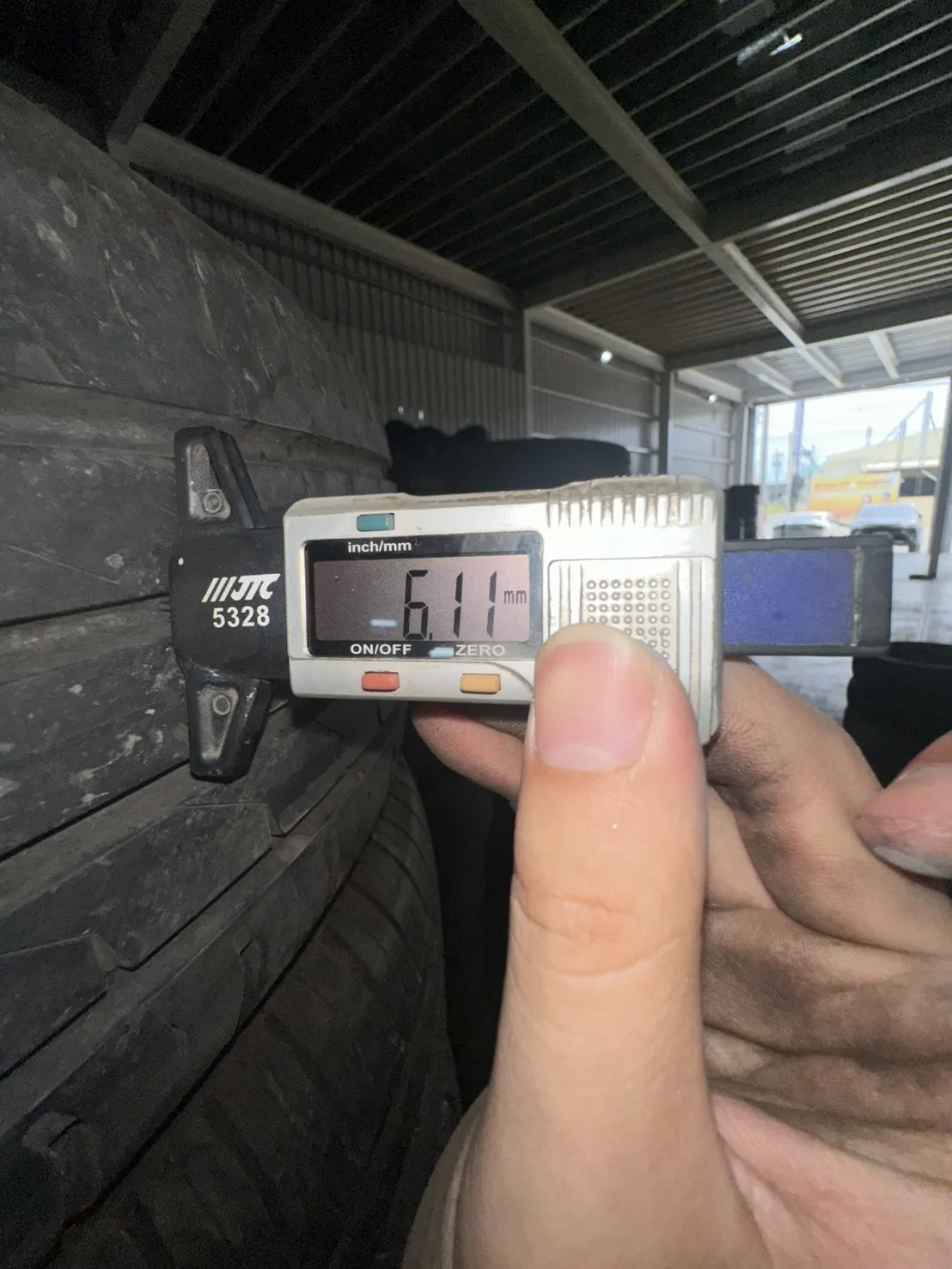 瑪吉斯A5 二條 215-60-17