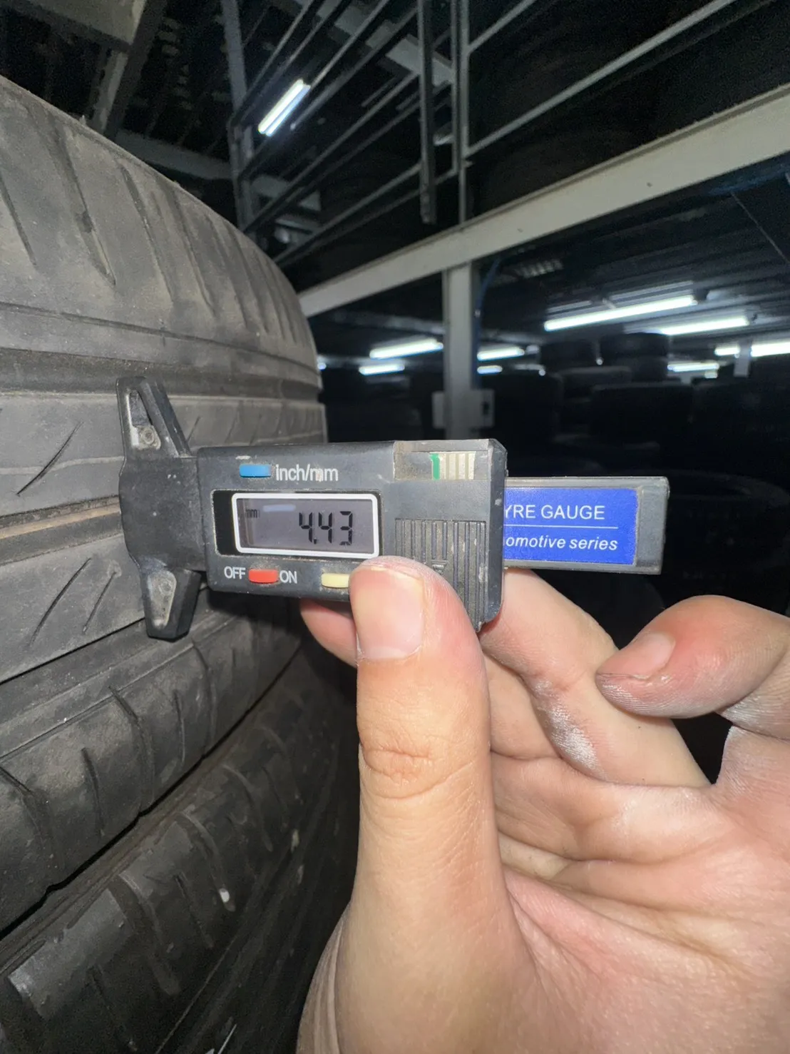 登錄普EC330 二條 185-55-16