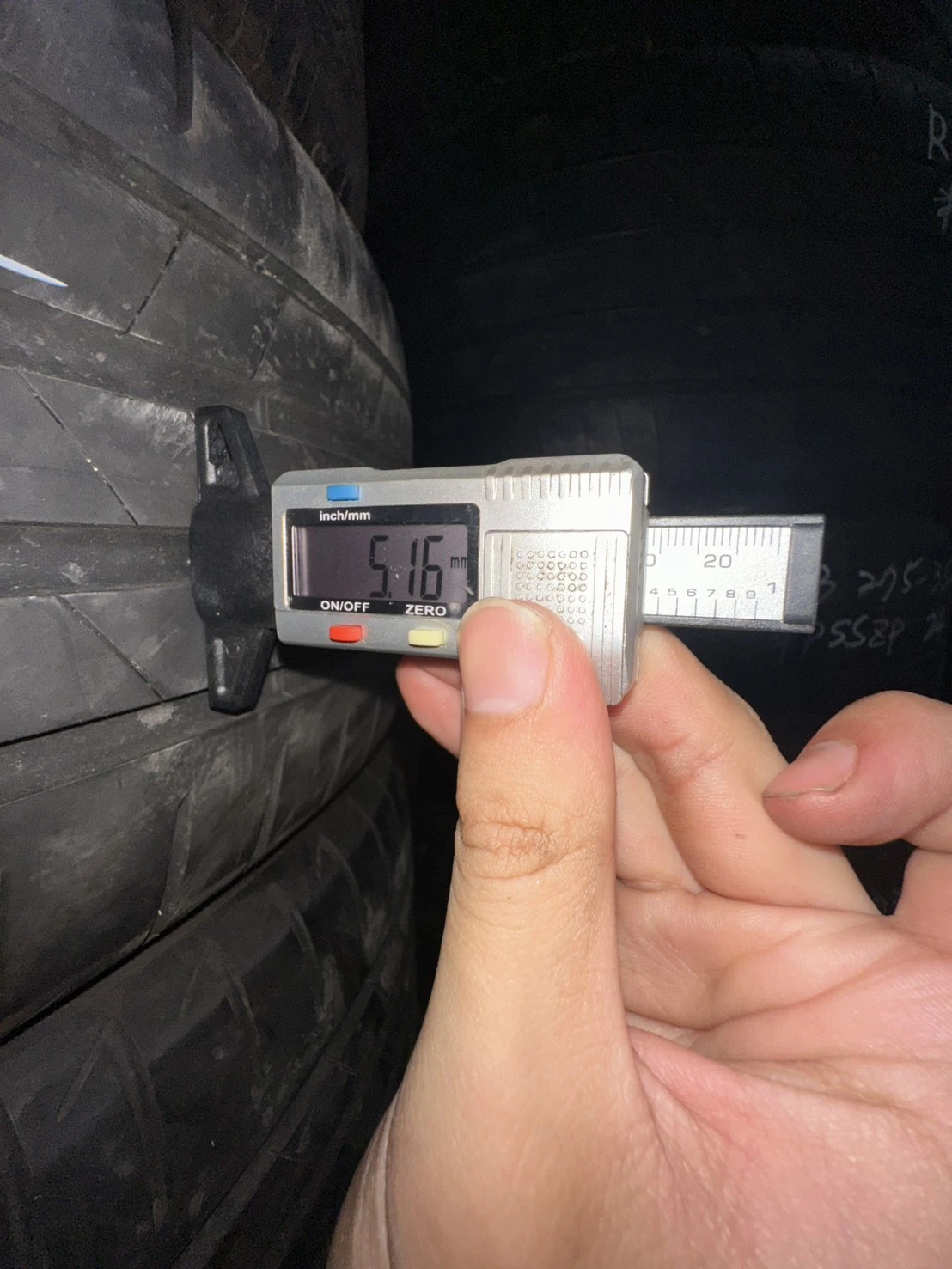 普利司通T005(防爆）二條 225-40-18