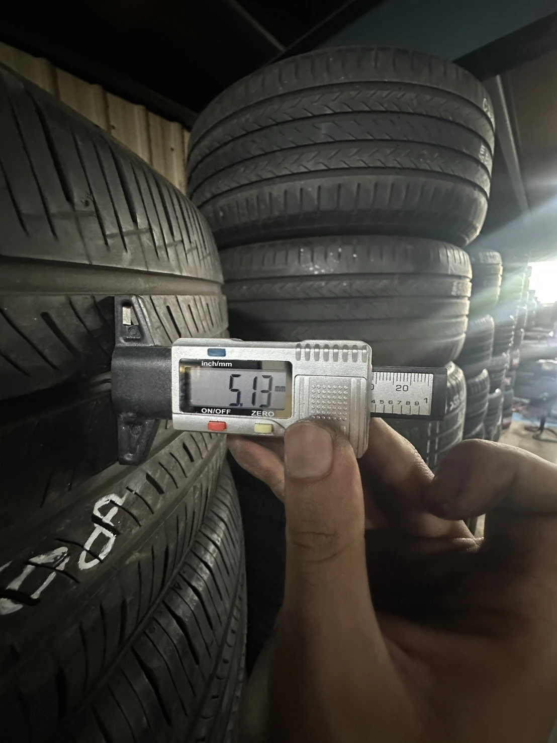 尼克森GTX 235-55-19