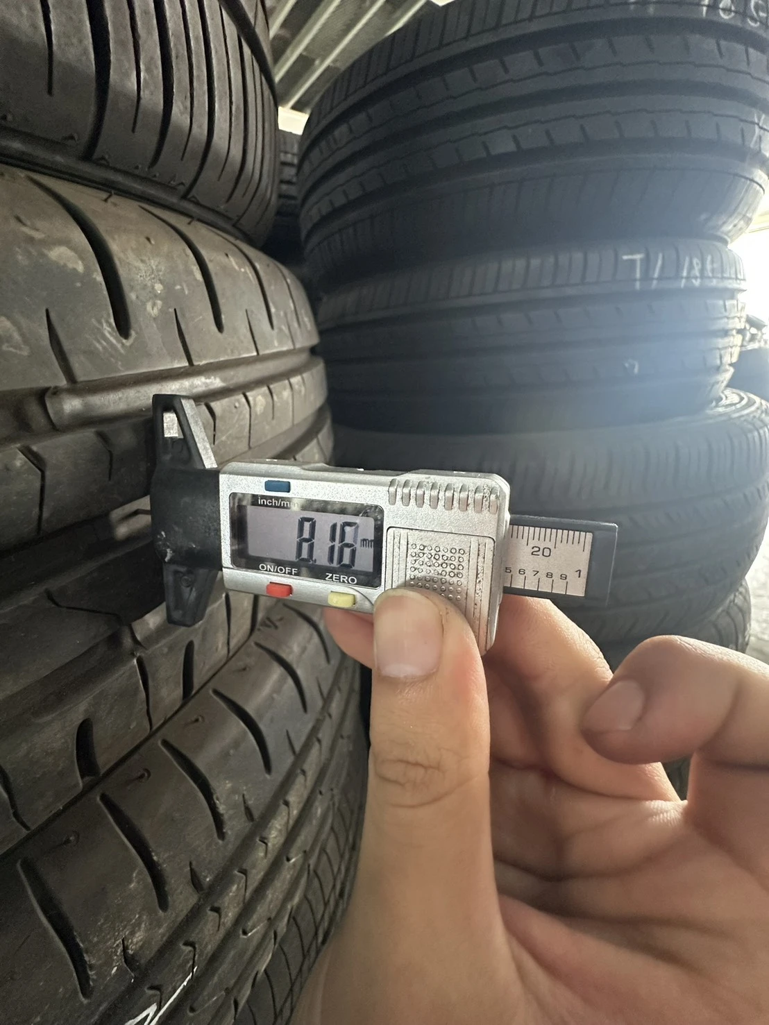 飛隼SN832 二條 175-70-13
