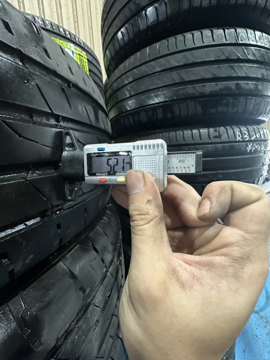 馬牌UC6 SUV 225-65-17