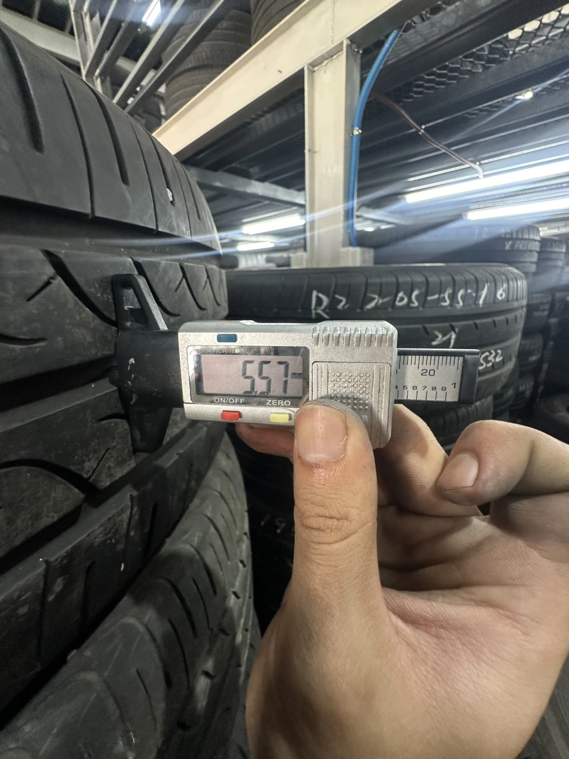 橫濱AE01 二條 205-55-16