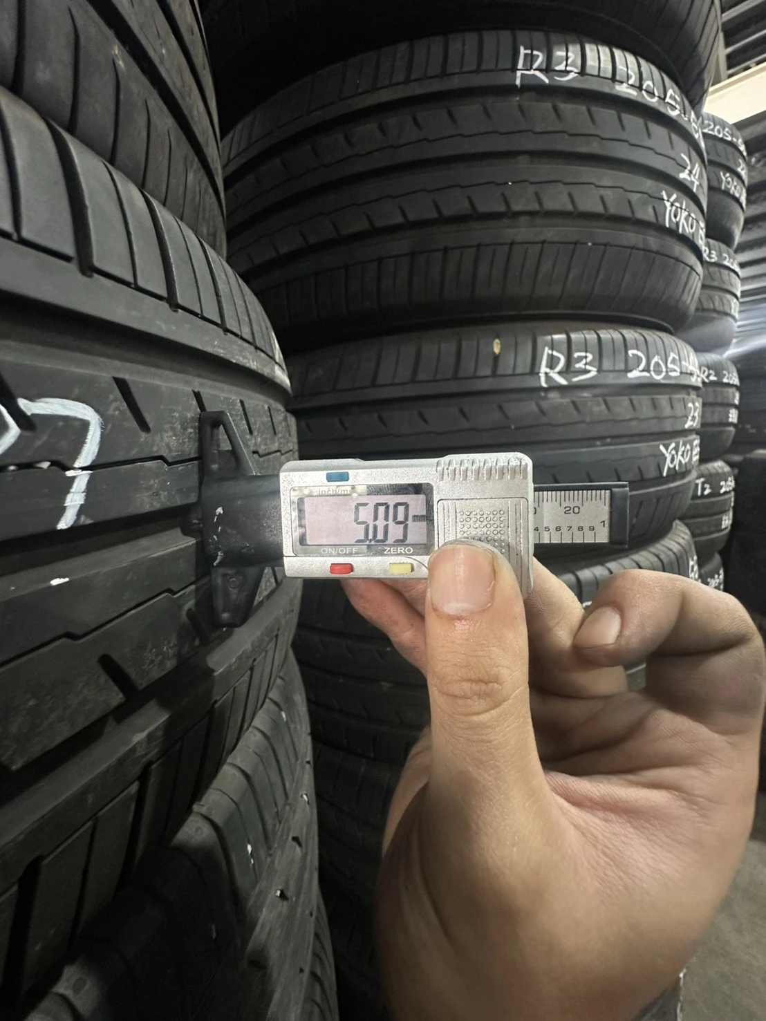 橫濱ES32 二條 205-55-16
