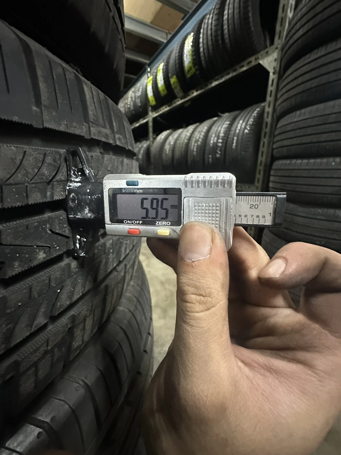 南港SP-9 215-60-16