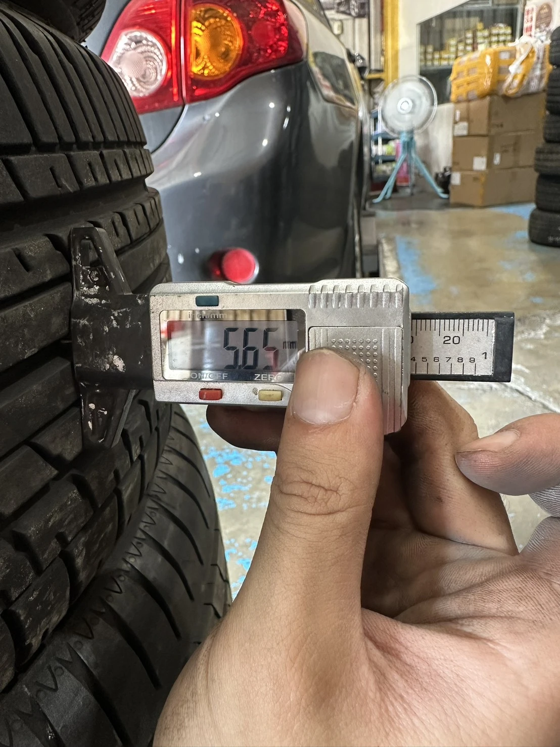 普利司通ER370 185-55-16
