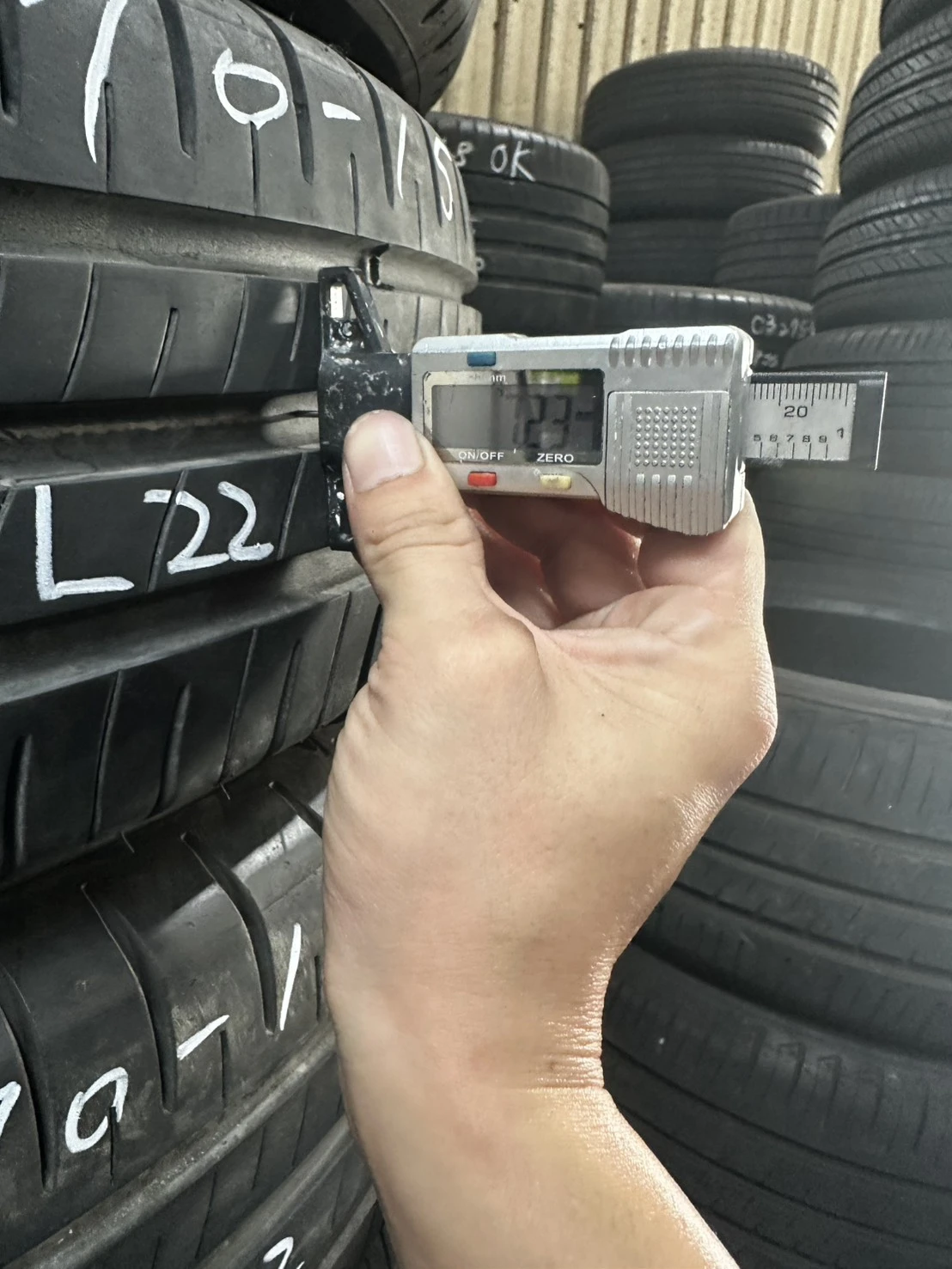 登錄普R1 205-70-15