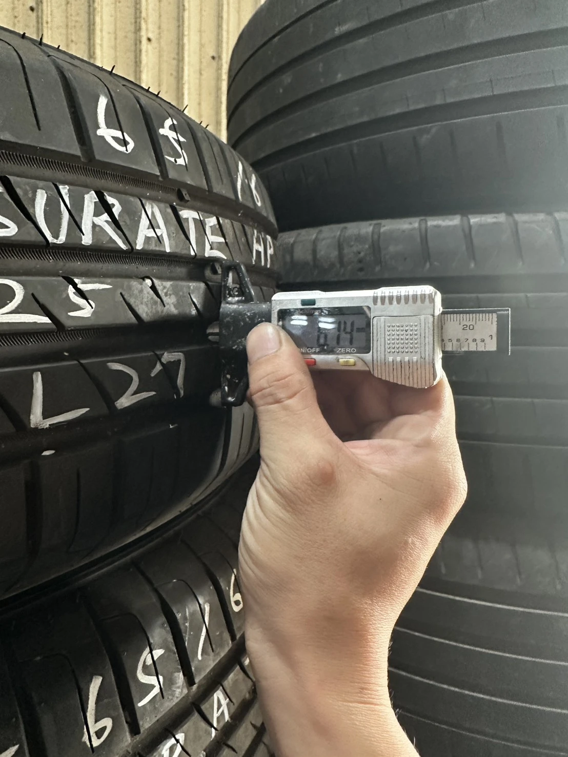 賽爾達SURATE HP 215-65-16