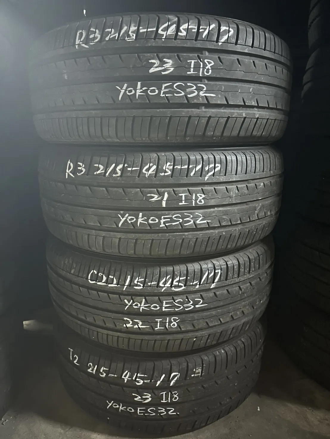 橫濱ES32 四條 215-45-17