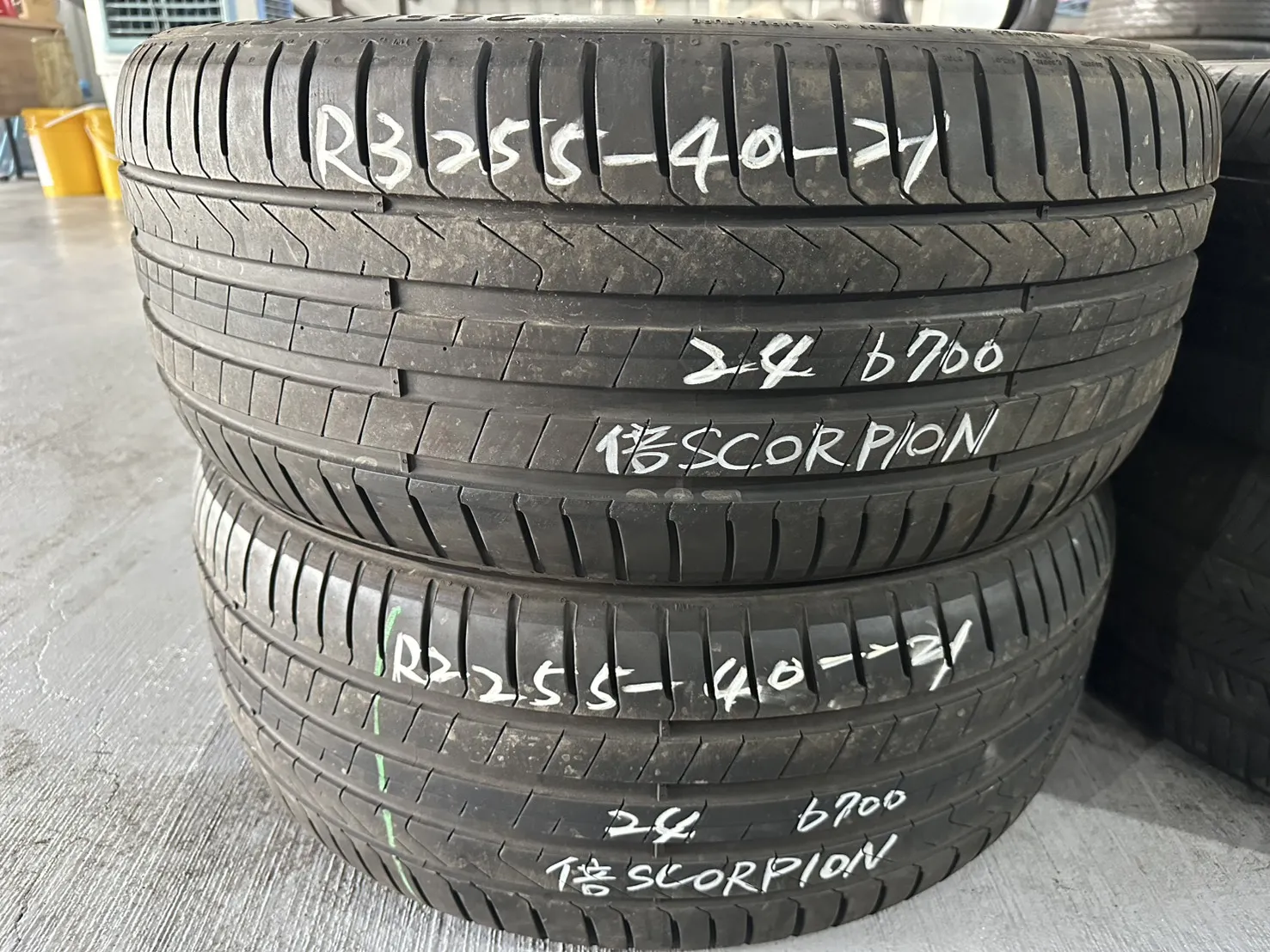 倍耐力SCORPION 二條 255-40-21