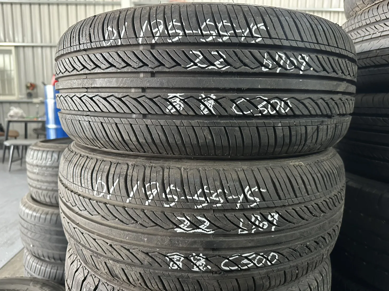 雷鯊C300 二條 195-55-15