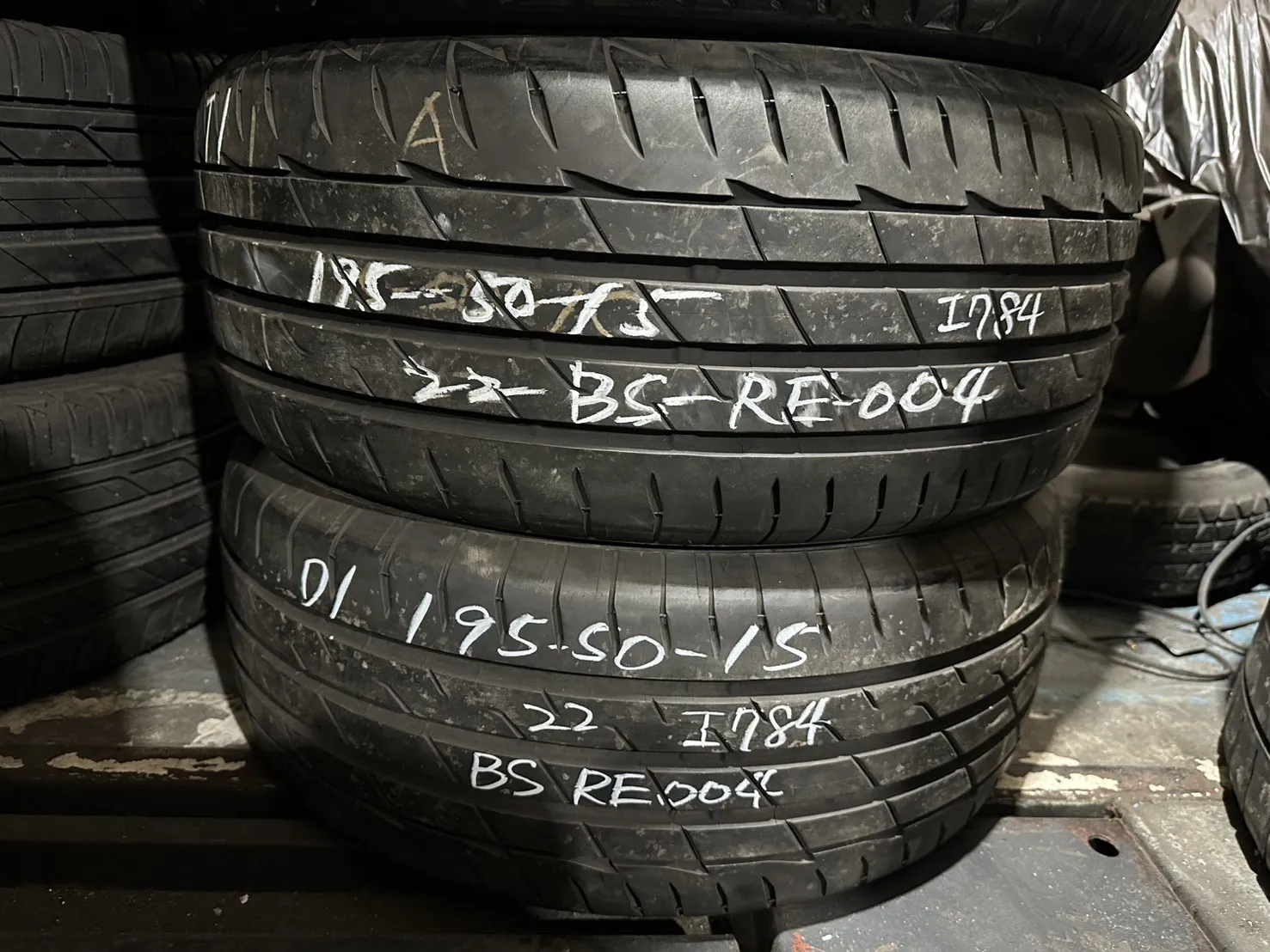 普利司通RE004 二條 195-50-15