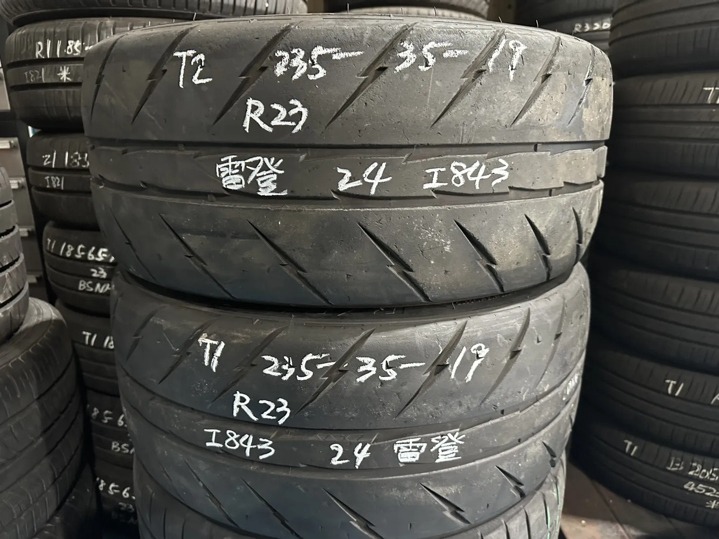 雷登R23 二條 235-35-19