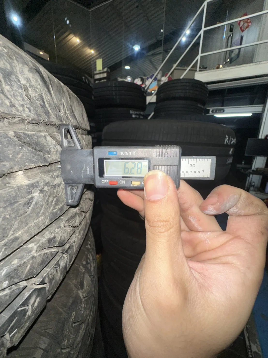 普利司通EP850 四條 215-65-16