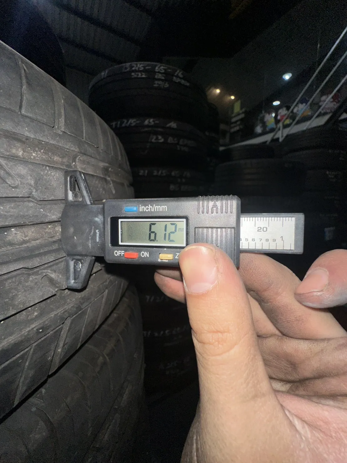 橫濱ES32 二條 195-65-15