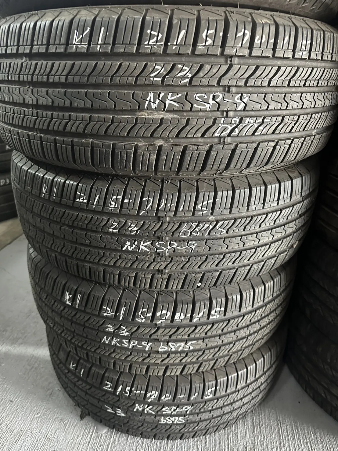 南港SP-9 四條 215-70-15