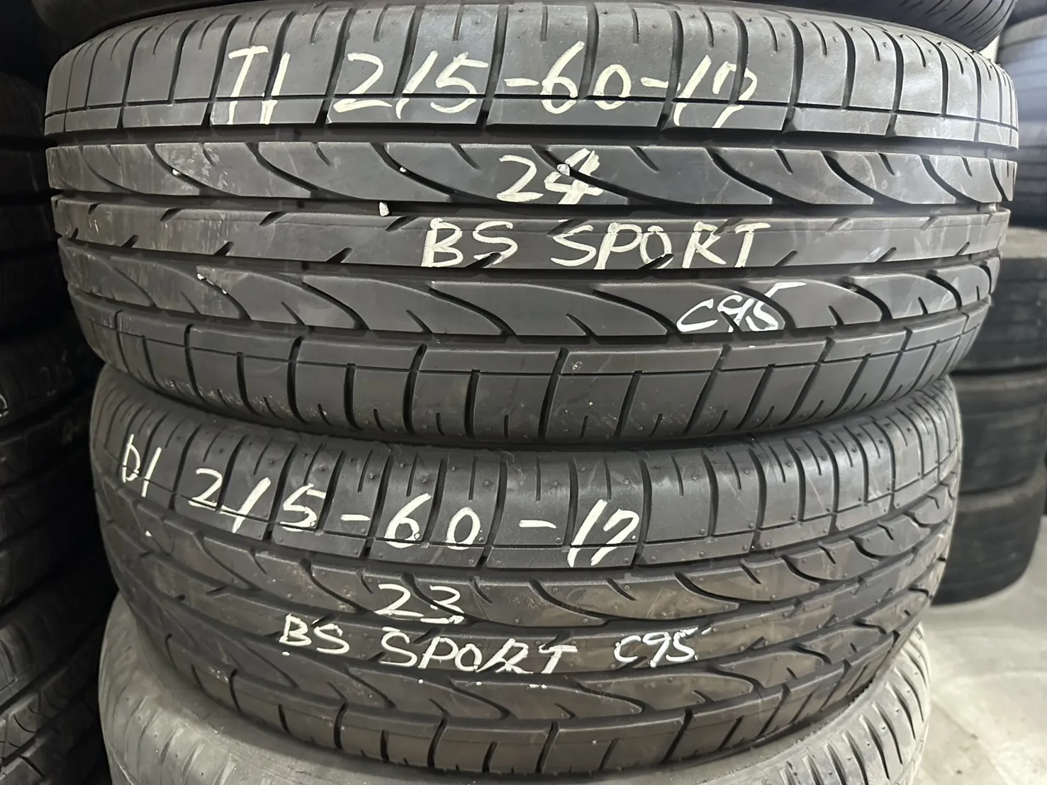 普利司通SPORT 二條 215-60-17