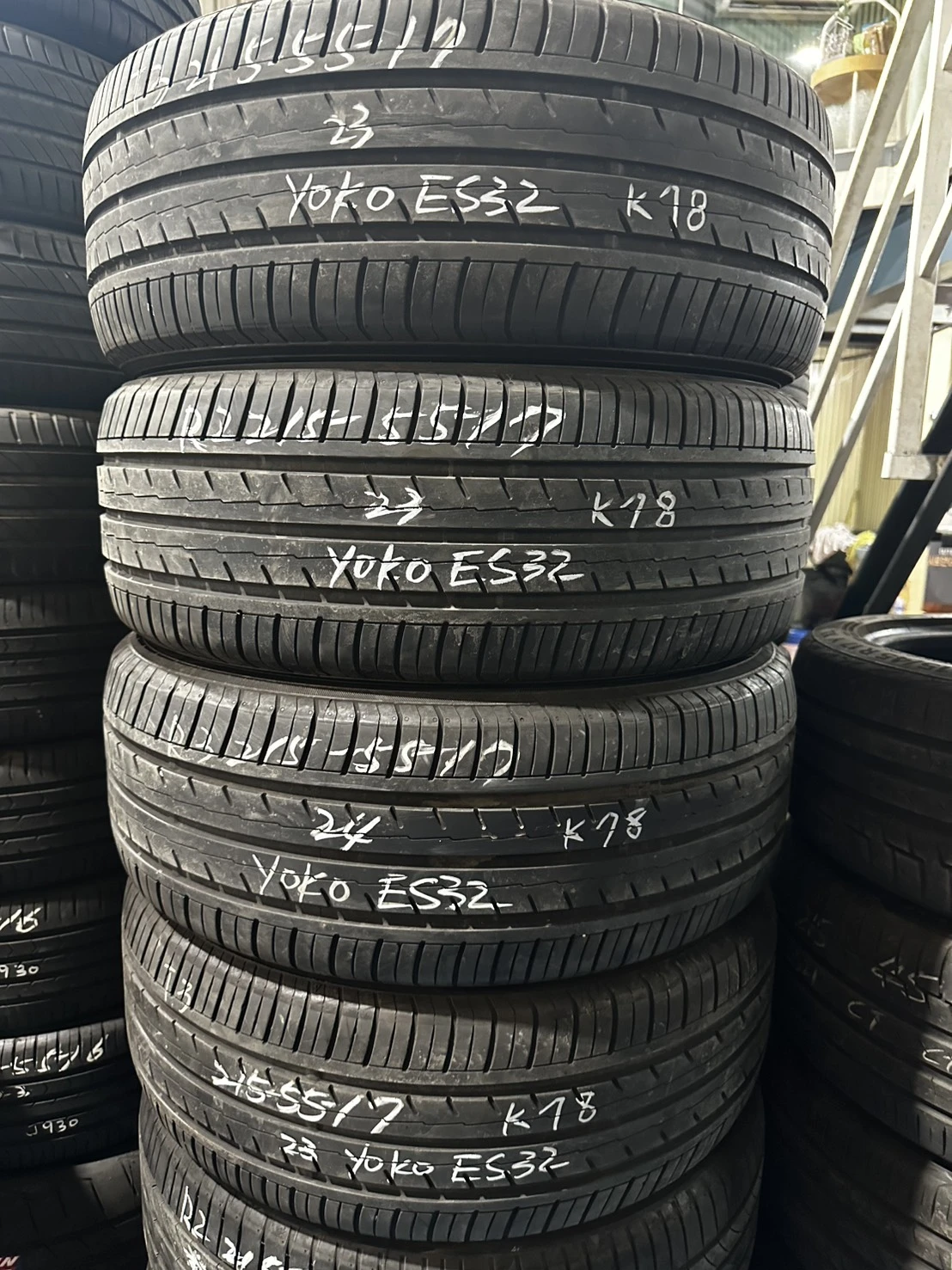 橫濱ES32 215-55-17