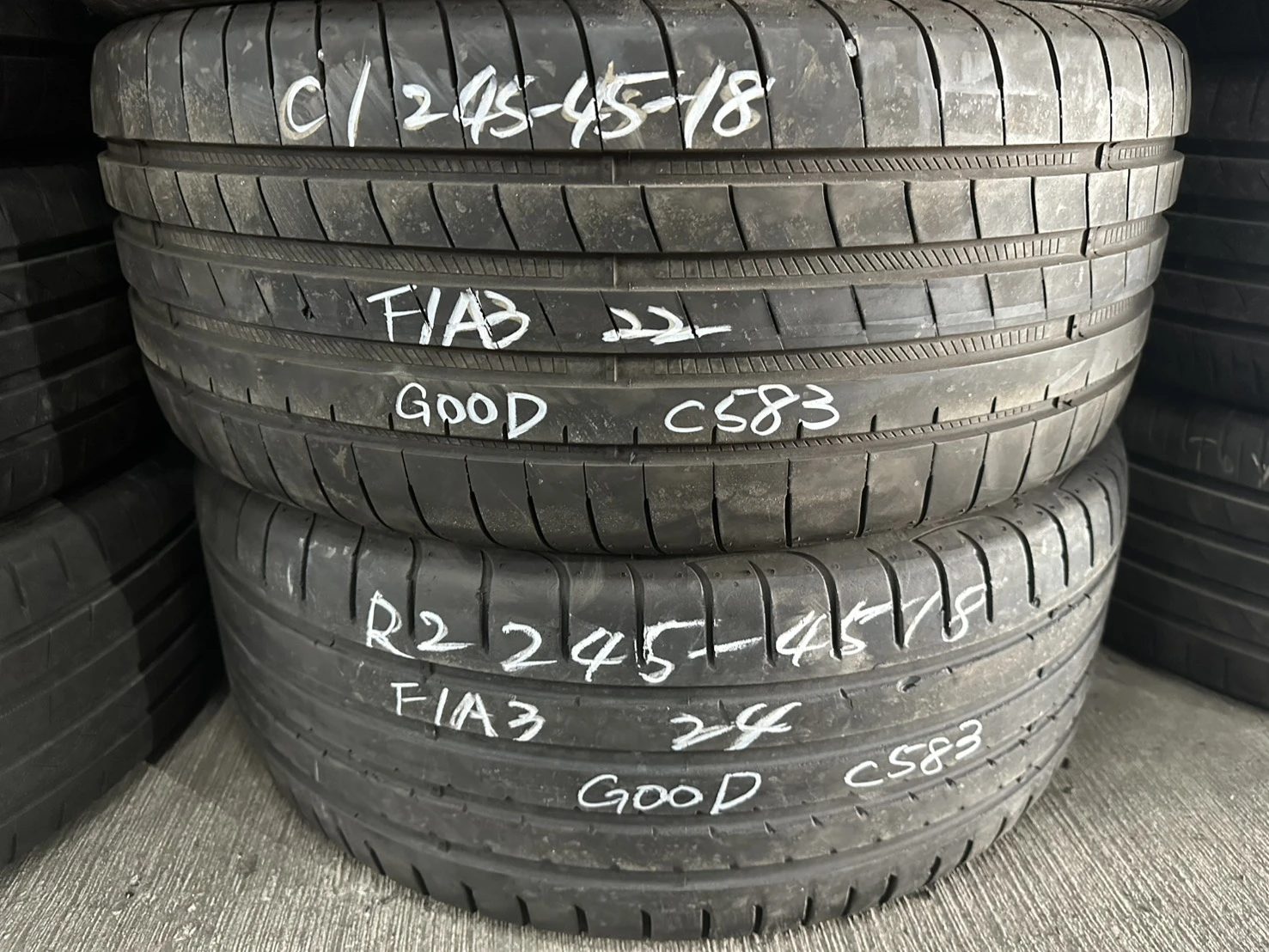 固特異F1A3 二條(一深一淺） 245-45-18