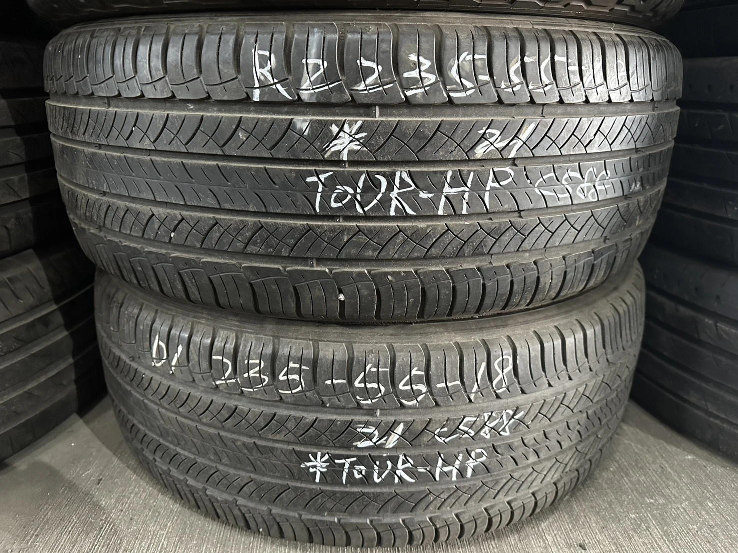米其林TOUR-HP 二條 235-55-18