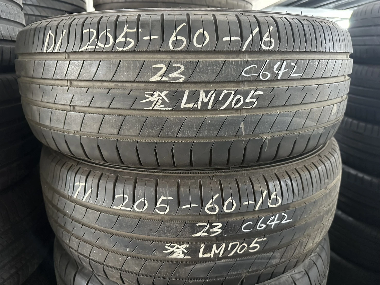 登錄普LM705 二條 205-60-16