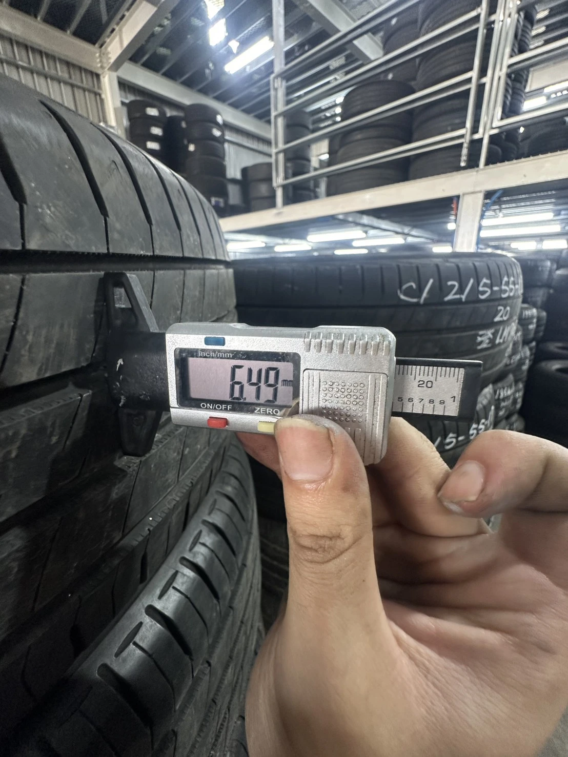 登錄普LM705 二條 215-60-16