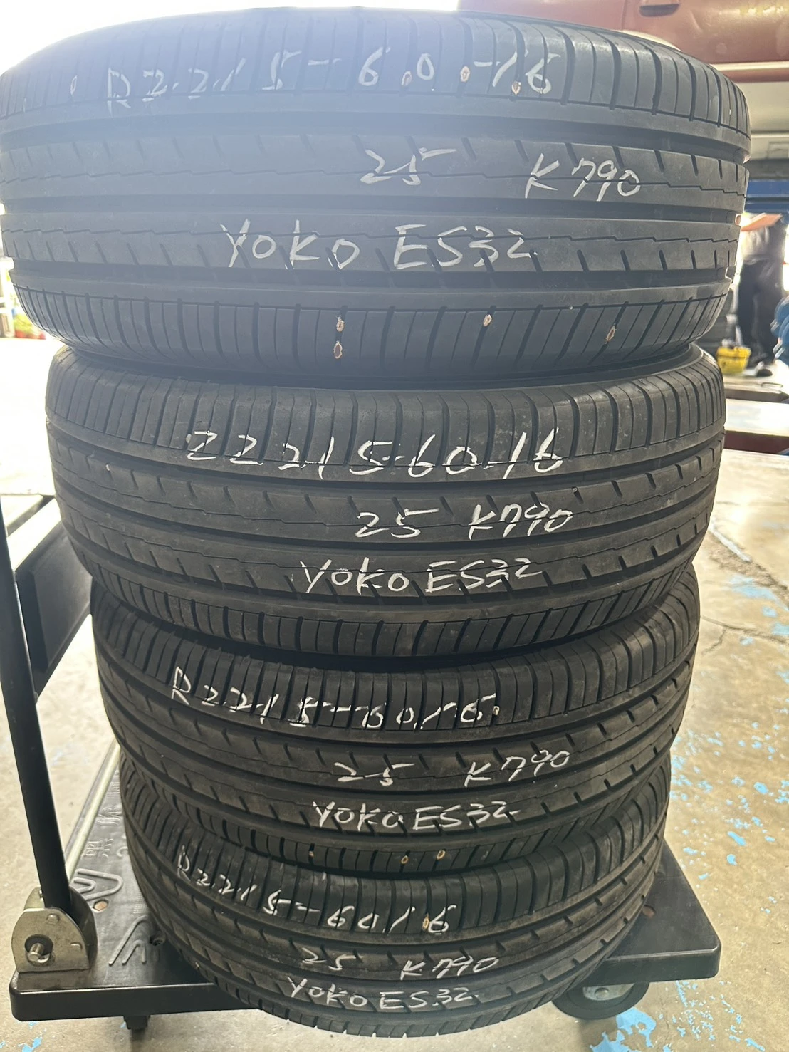 橫濱ES32 225-50-18