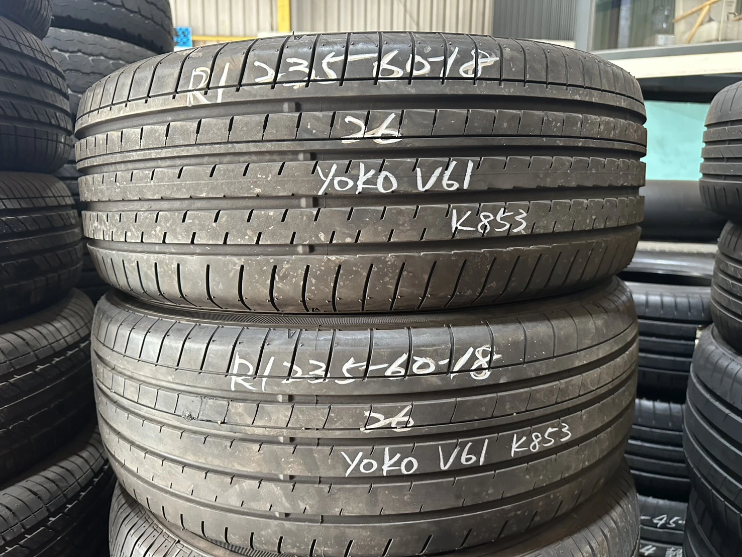 橫濱V61 235-60-18