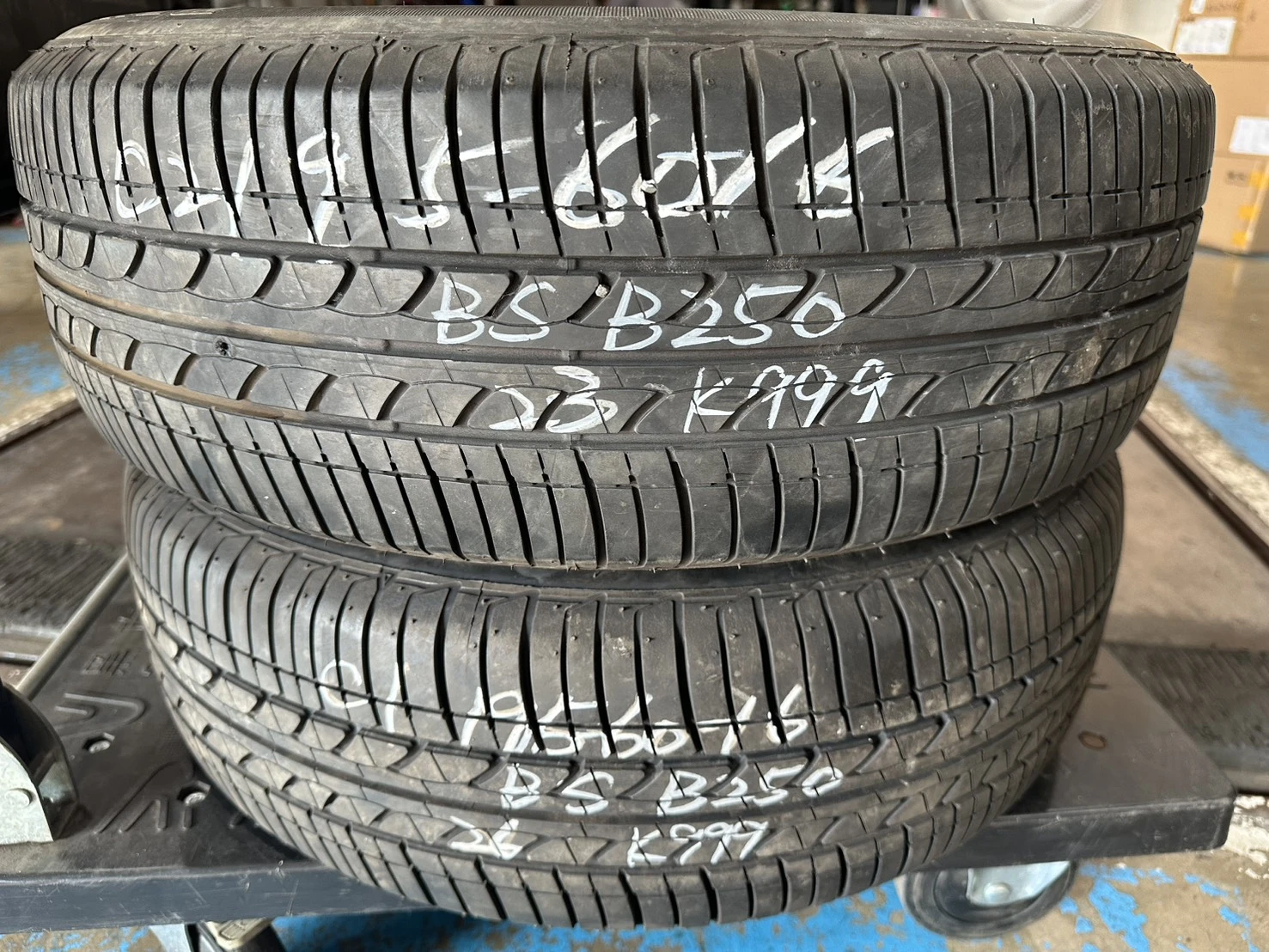 普利司通B250 195-60-16