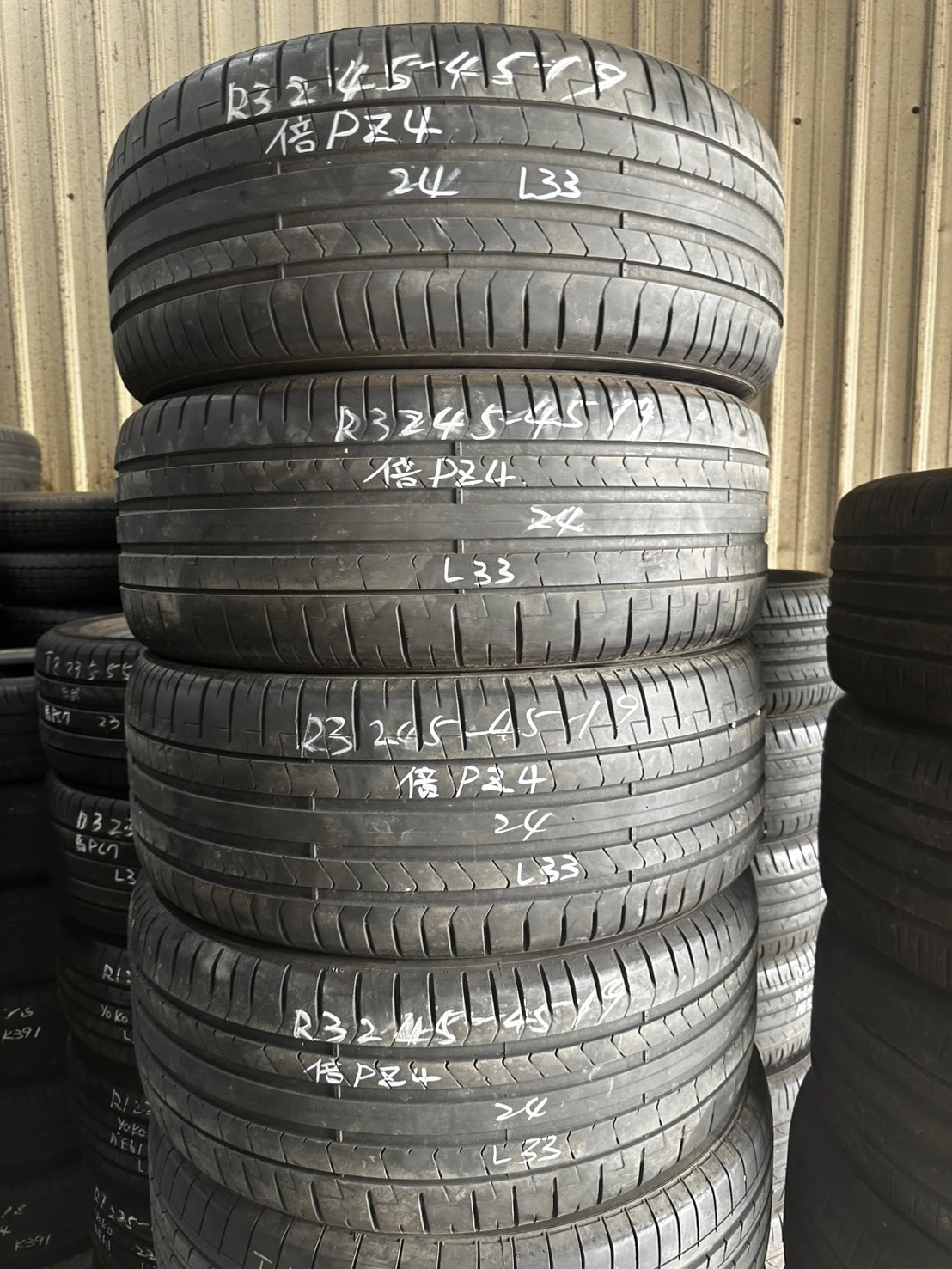 倍耐力PZ4 245-45-19