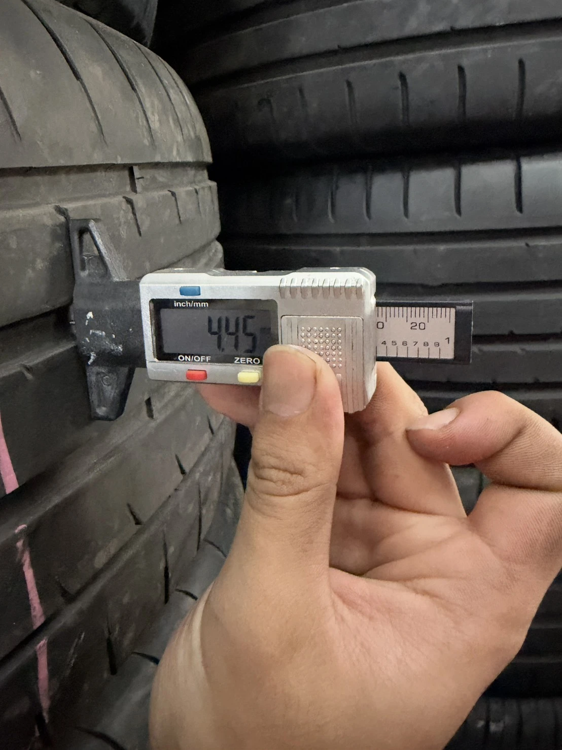 固特異F1A5 四條 255-45-20