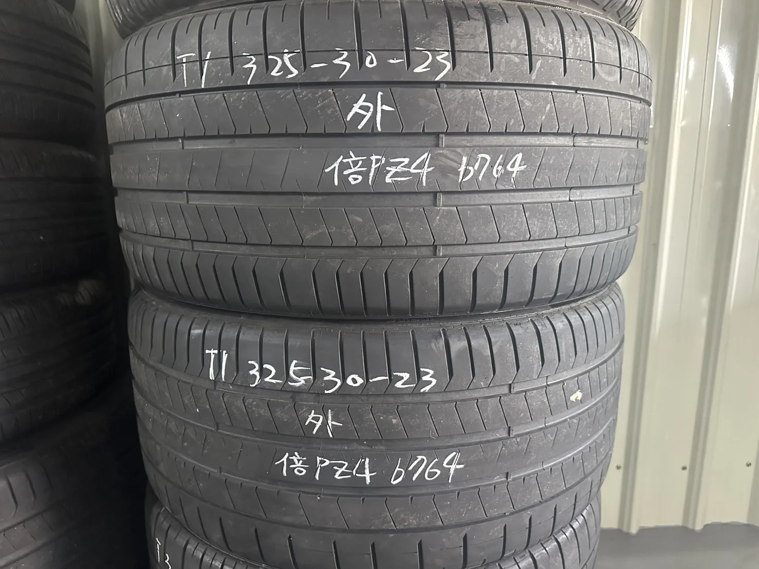 倍耐力PZ4 二條 325-30-23