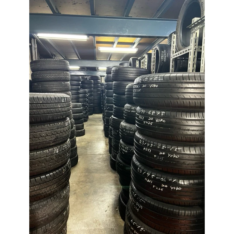 F640路航215-70-16四條5000 9成 23年