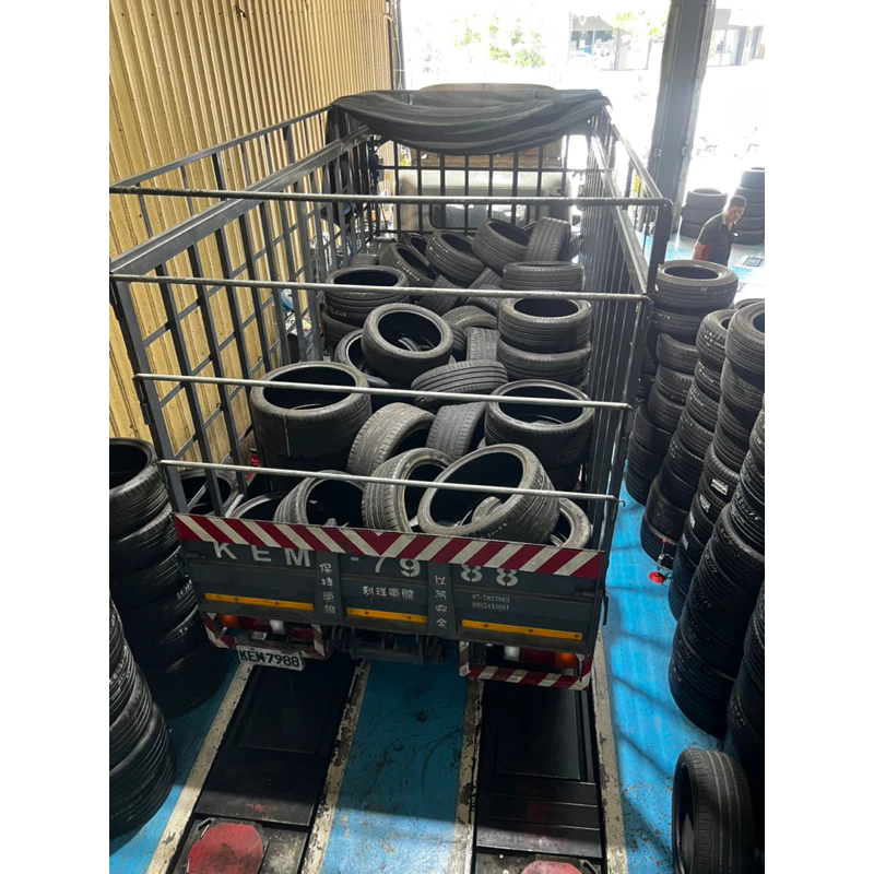 D345馬牌UCJ215-50-17降噪兼具耐磨及操控性的好胎兩條4000含裝