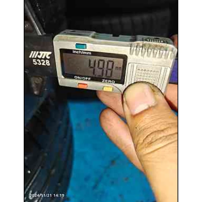 F390倍耐力PO 275-40-22兩條8000含裝 深度：4.72mm 23年