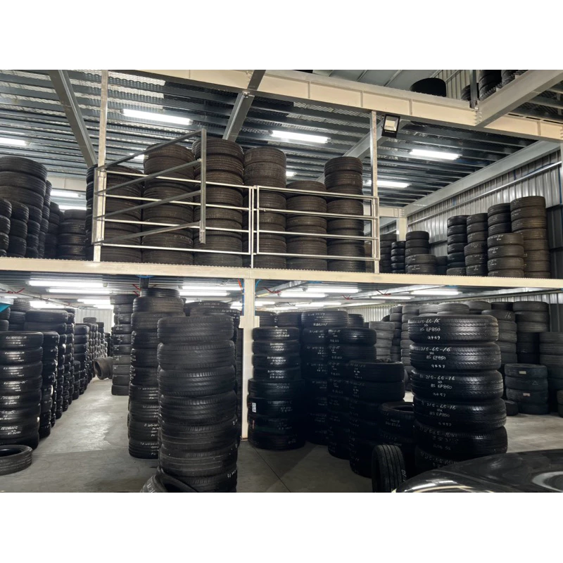 H192固特異SST 225-40-18兩條5000含裝 9成深度6.17mm 21年