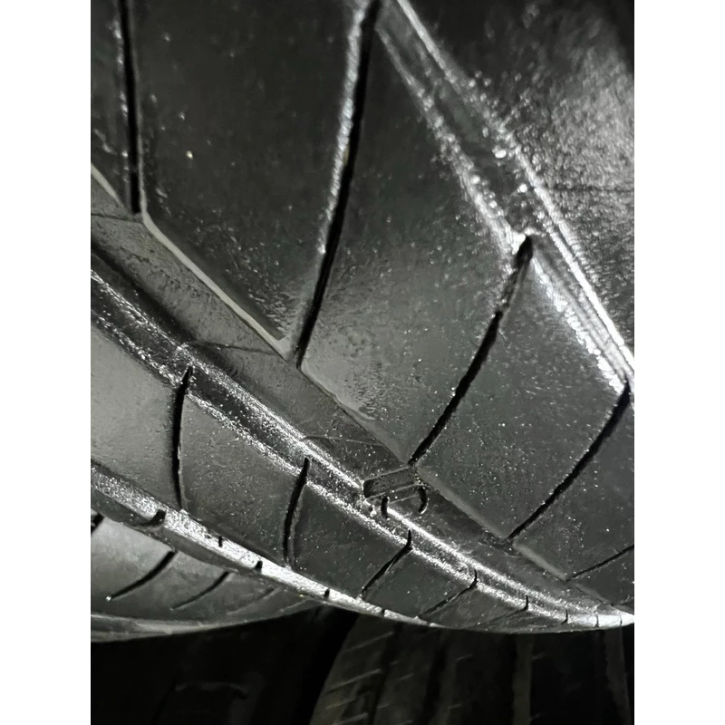 a27米其林PM4 215-65-17兩條3000含裝 深度4.27mm